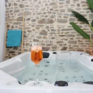 La Douce Nuit Fougères